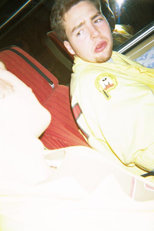 040.JPG